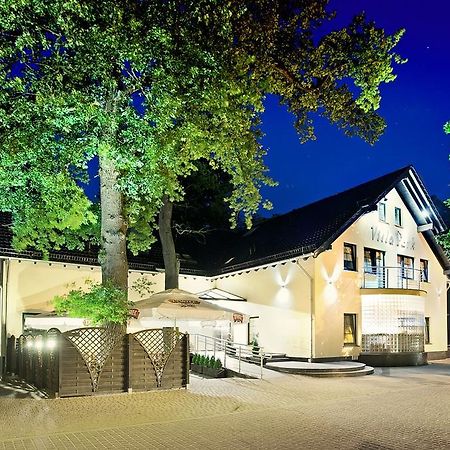 Villa Park Goleniów Eksteriør bilde